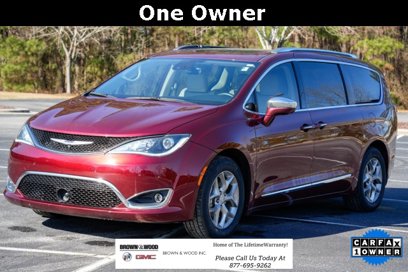 Used 2019 Chrysler Pacifica Limited w/ Advanced Safetytec Group