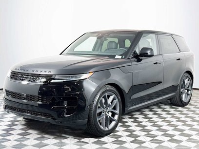 New 2025 Land Rover Range Rover Sport SE