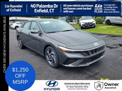 New 2024 Hyundai Elantra SEL w/ Convenience Package