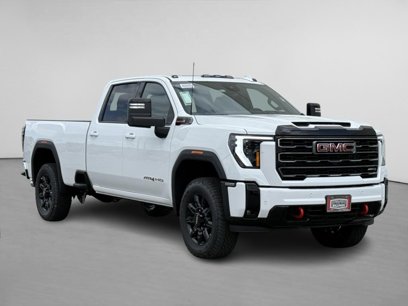 New 2025 GMC Sierra 3500 AT4 w/ Technology Package