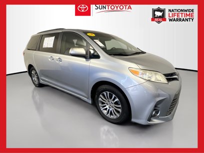 Used 2018 Toyota Sienna XLE