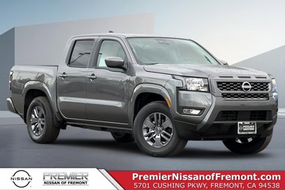 New 2025 Nissan Frontier SV w/ SV Convenience Package