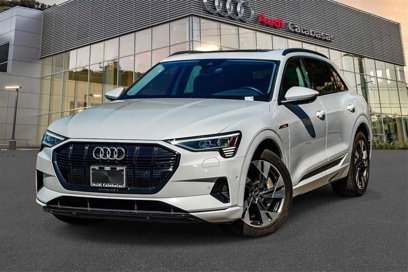 Used 2022 Audi e-tron Premium w/ Convenience Plus Package