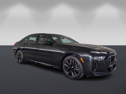 New 2025 BMW 740i
