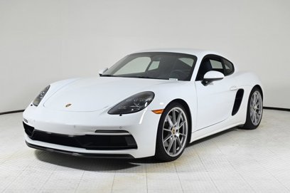 Certified 2025 Porsche 718 Cayman GT4