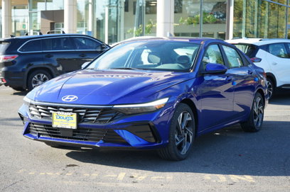 New 2025 Hyundai Elantra SEL