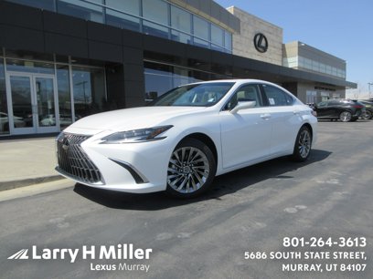 New 2025 Lexus ES 300h w/ Luxury Package