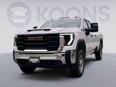 New 2025 GMC Sierra 3500 Pro