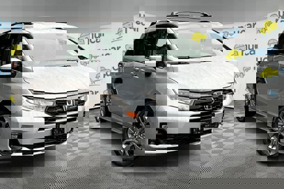 New 2025 Honda Odyssey Touring