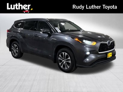 Certified 2021 Toyota Highlander XLE