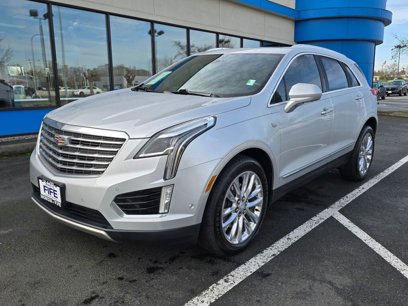 Used 2017 Cadillac XT5 Platinum w/ Driver Assist Package