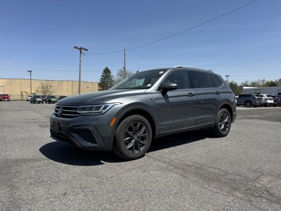 Certified 2022 Volkswagen Tiguan SE w/ Panoramic Sunroof Package