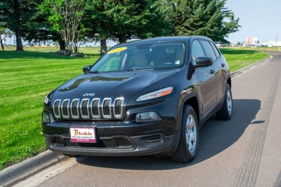 Used 2016 Jeep Cherokee Sport