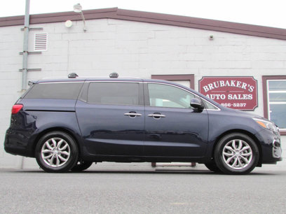 Used 2021 Kia Sedona EX w/ EX Premium Package