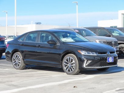 New 2025 Volkswagen Jetta SE