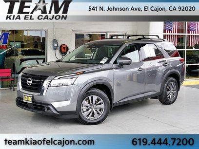 Used 2022 Nissan Pathfinder SV