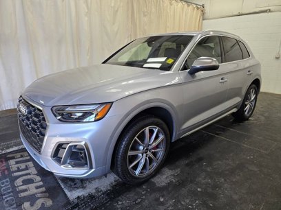 New 2025 Audi SQ5 Premium Plus