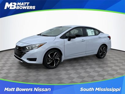 New 2025 Nissan Versa SR w/ Trunk Package