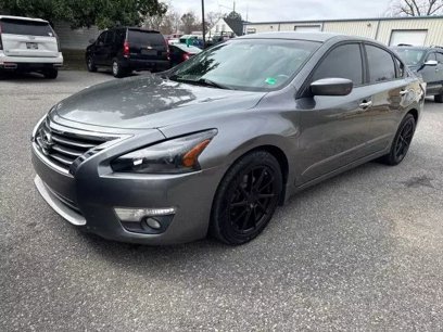 Used 2015 Nissan Altima 2.5 SV