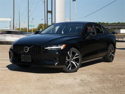 Used 2023 Volvo S60 B5 Plus w/ Climate Package