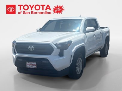 New 2025 Toyota Tacoma SR5