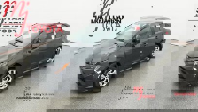 New 2025 Toyota Corolla LE