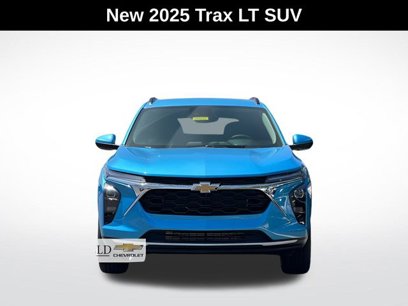 New 2025 Chevrolet Trax LT w/ Driver Confidence Package