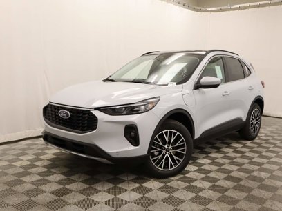New 2025 Ford Escape SE w/ PHEV Premium Package