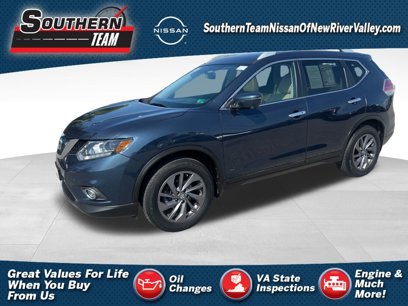 Used 2016 Nissan Rogue SL w/ SL Premium Package