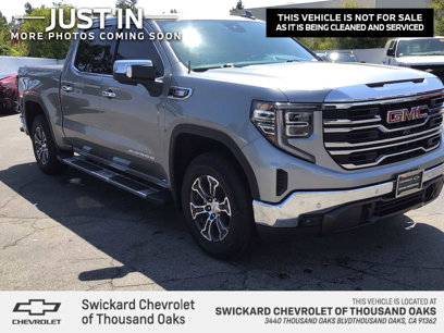 Used 2023 GMC Sierra 1500 SLT w/ SLT Convenience Package
