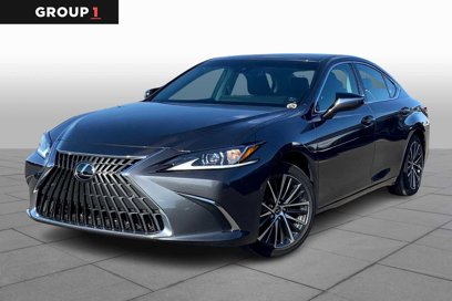 Used 2025 Lexus ES 350 w/ Premium Package