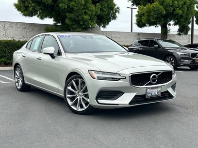 Used 2019 Volvo S60 T5 Momentum w/ Multimedia Package