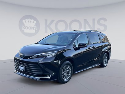 Used 2024 Toyota Sienna XLE