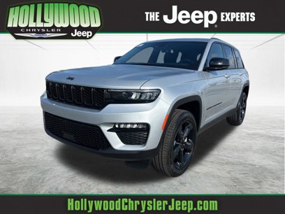 New 2025 Jeep Grand Cherokee Limited w/ Black Appearance Package