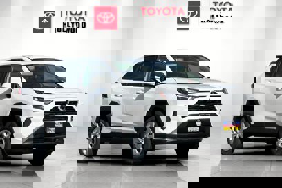 New 2025 Toyota RAV4 LE