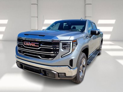 New 2026 GMC Sierra 1500 SLT w/ SLT Premium Package