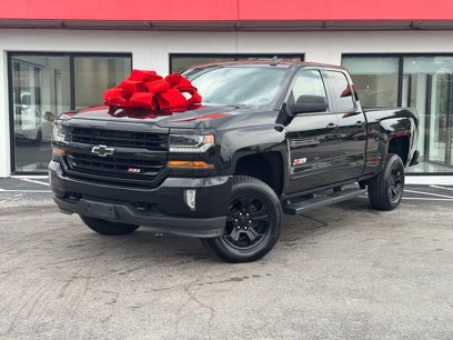 Used 2017 Chevrolet Silverado 1500 LT w/ Midnight Edition