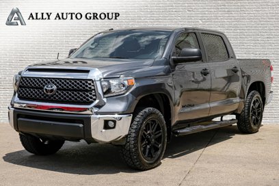 Used 2019 Toyota Tundra SR5 w/ SR5 Upgrade Package