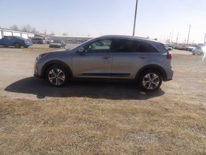 Used 2022 Kia Niro EX w/ Cold Weather Package