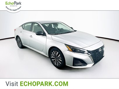 Used 2024 Nissan Altima 2.5 SV