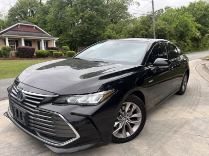 Used 2019 Toyota Avalon XLE w/ Moonroof Package