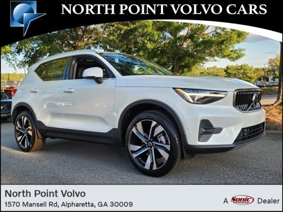 New 2025 Volvo XC40 B5 Plus w/ Protection Package Premier