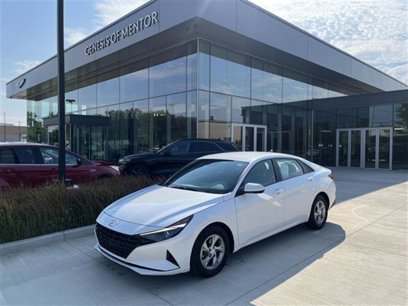 Used 2022 Hyundai Elantra SE