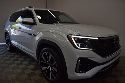 New 2025 Volkswagen Atlas SEL Premium R-Line