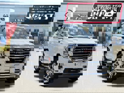Used 2024 GMC Yukon SLT