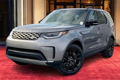 New 2025 Land Rover Discovery S