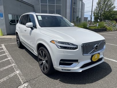 New 2025 Volvo XC90 B6 Plus w/ Protection Package Premier