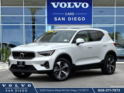 New 2025 Volvo XC40 B5 Plus w/ Protection Package Premier