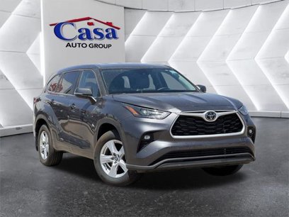 Certified 2024 Toyota Highlander LE