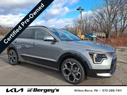 Used 2024 Kia Niro EX Touring